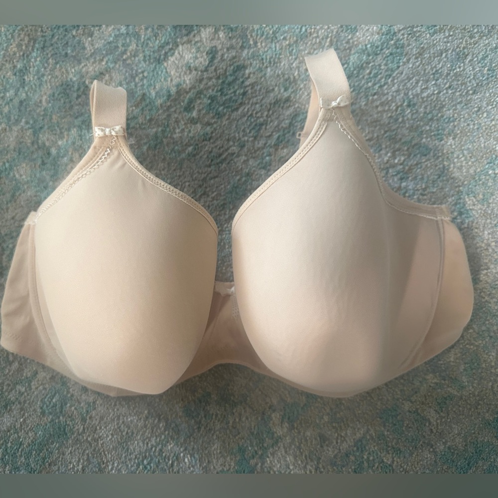 Elomi 42H underwire molded “t-shirt” bra, nude color